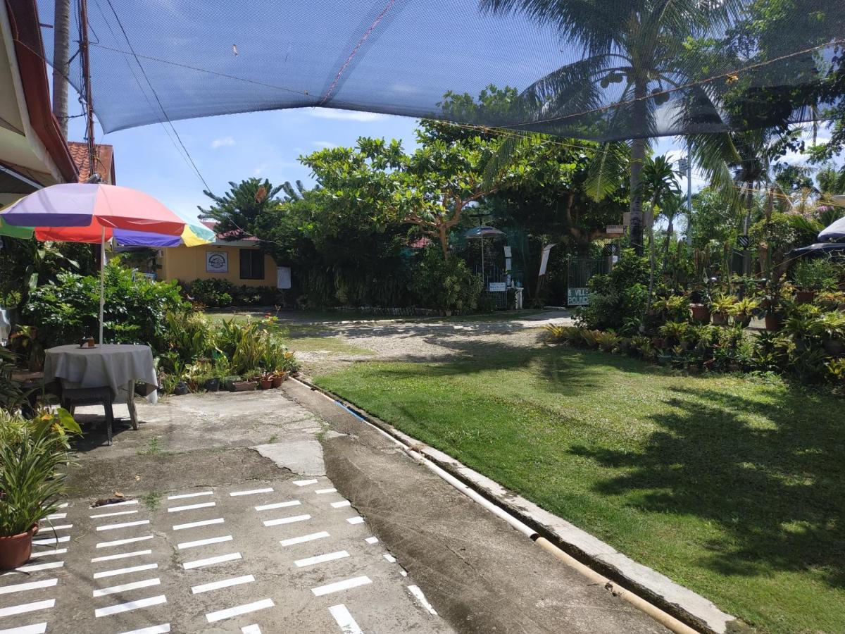 Emoks Guest House Moalboal Exterior photo